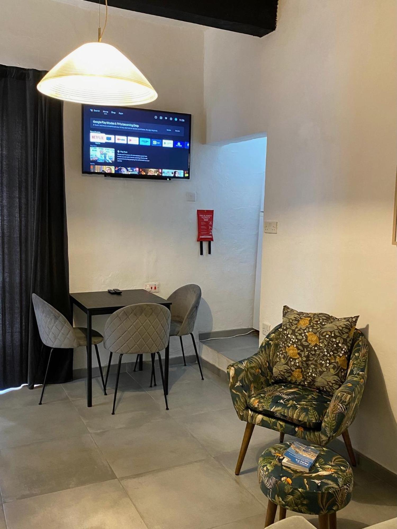 Cozy Flat. Swim Beach 2 Minutes Walk. The Old Valletta Mcri1-1 外观 照片