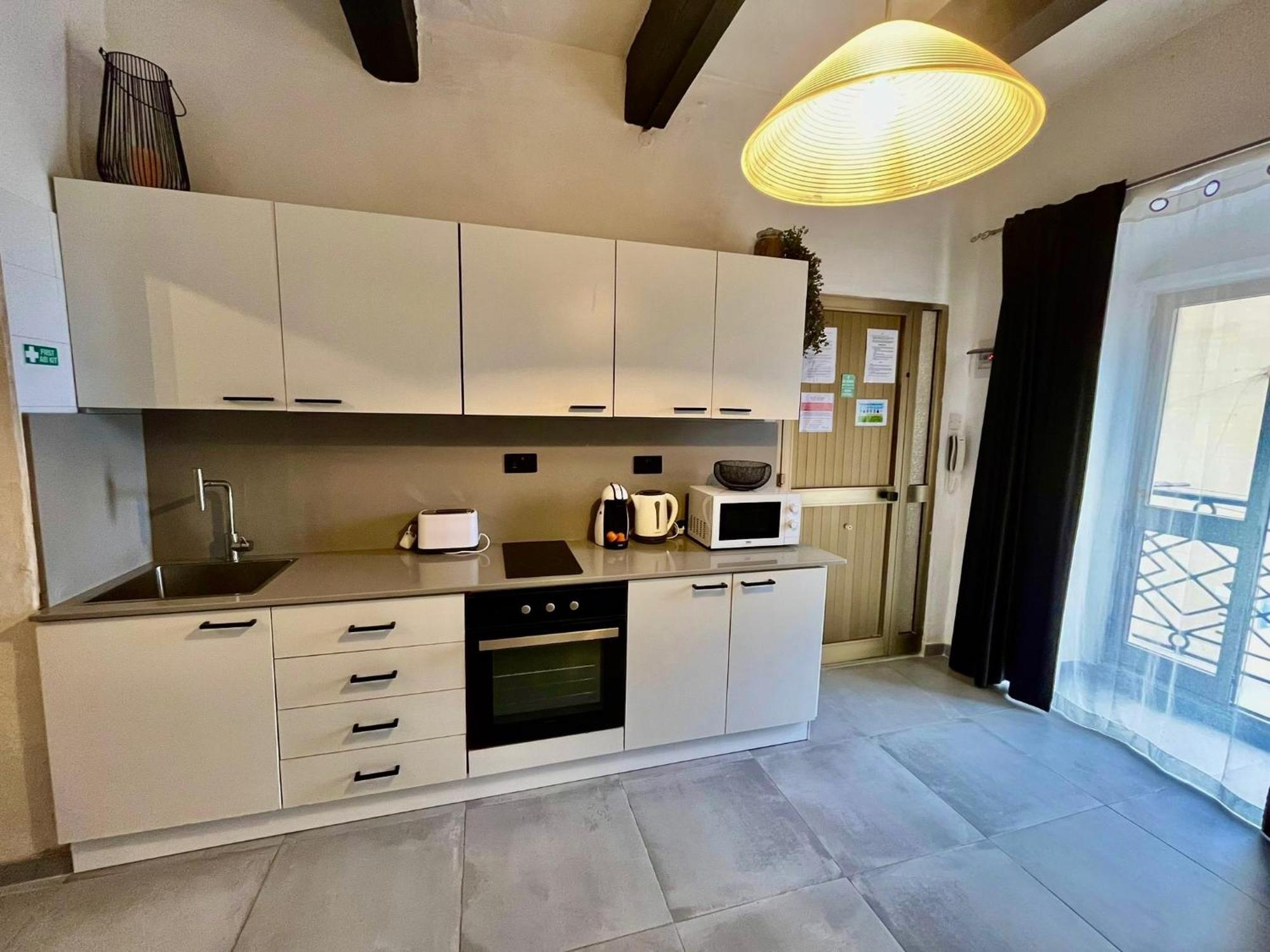 Cozy Flat. Swim Beach 2 Minutes Walk. The Old Valletta Mcri1-1 外观 照片